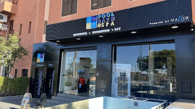 Piscine de luxe à débordement Marrakech